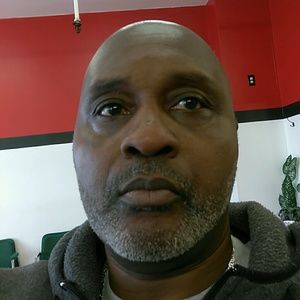 Meet your Posher, Damielle